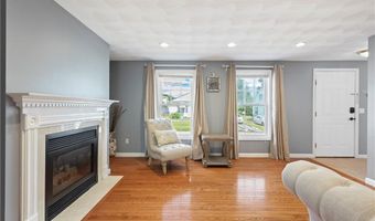 210 Morris St, Cumberland, RI 02864