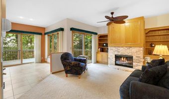 12068 Gantry Ln, Apple Valley, MN 55124