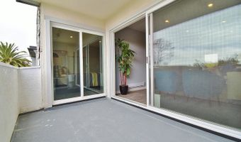 325 Kitty Hawk Rd 304, Alameda, CA 94501