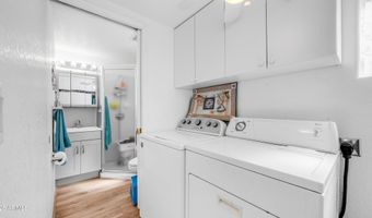 611 S IRONSTONE Dr 611, Apache Junction, AZ 85119