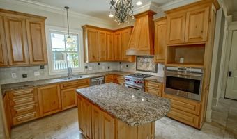 926 Crown Aly, Baton Rouge, LA 70806