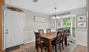 2504 N Ridge Dr, Arkadelphia, AR 71923