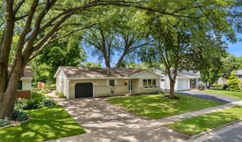 1210 Acewood Blvd, Madison, WI 53716