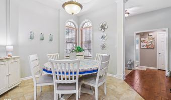 7701 Donegal Dr, Indianapolis, IN 46217