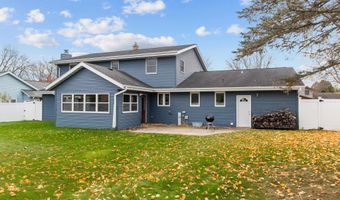 1022 E CAPITOL Dr, Appleton, WI 54911