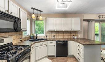 11576 Spruceview Dr, Allendale, MI 49401