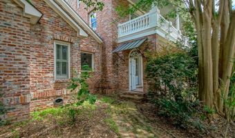 926 Crown Aly, Baton Rouge, LA 70806