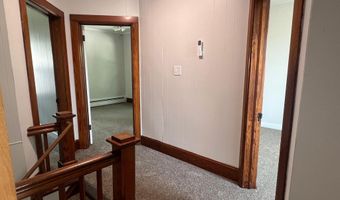 711 Clausen Ave, Albert Lea, MN 56007