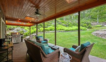 141 Stone Rd, Burlington, CT 06013