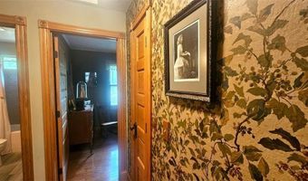1912 S Oak Knoll Dr NE, Alexandria, MN 56308