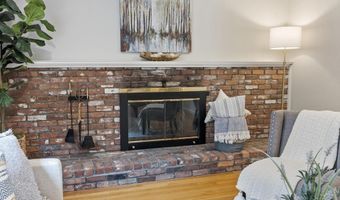 6 Black Horse Dr, Acton, MA 01720