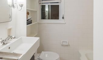 920 BOUCHER Ave 3, Annapolis, MD 21403