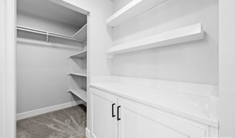 2882 Sunburst Dr, Ammon, ID 83406