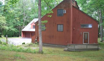 43 Camelot Dr, Bedford, NH 03110