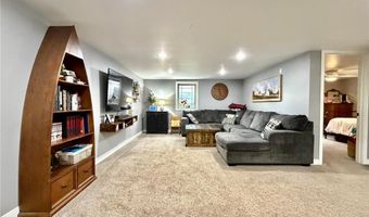 100 Ash Ave, Ashby, MN 56309
