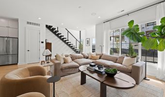 2856 Kobuk Dr A, Columbus, OH 43228