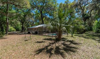 14100 NE 40TH Ct, Anthony, FL 32617