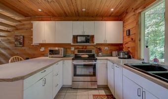 5 Wildflower Ln, Bartlett, NH 03812