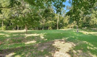 222 Country Club Dr, Benton, LA 71006