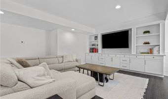 207 Monterey Ct, Adams Twp., PA 16046