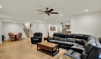 3961 Chapel Hill Ct, Bargersville, IN 46106