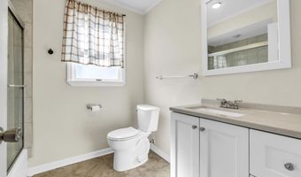 117 18th Ave 1, Belmar, NJ 07719