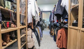 811 S Ibis St, Aberdeen, SD 57401