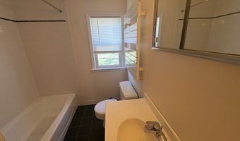 17 McKinnel Ct, Branford, CT 06405