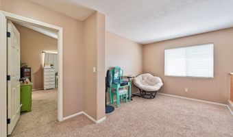 4925 Whisper Lake Ave, Las Vegas, NV 89131