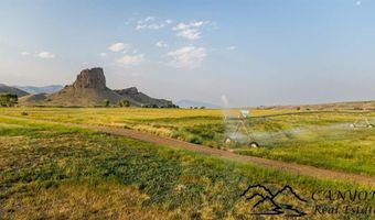 40 Castle Rock Rd, Cody, WY 82414