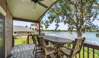 546 Lakeshore Cir, Annandale, MN 55302