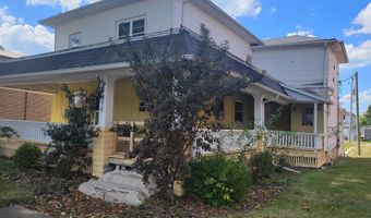 211 S Main St, Ada, OH 45810