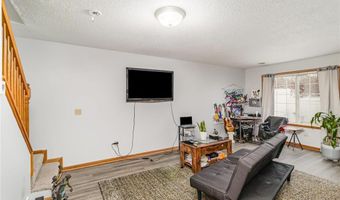 14651 Evergreen Trl 90, Apple Valley, MN 55124