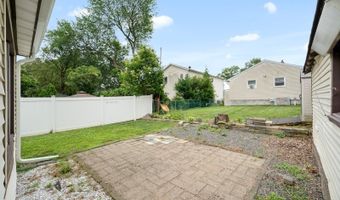 86 W Main St 2, Bergenfield, NJ 07621