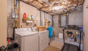 951 Dana Rd, Barre, MA 01005