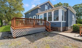 91 Warren Ave, Cranston, RI 02920
