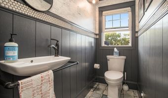 15105 28 Mile Rd, Albion, MI 49224