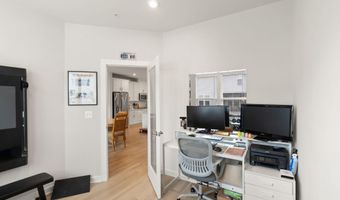 43812 MIDDLEWAY Ter, Ashburn, VA 20147