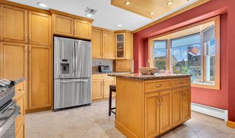74 Ocean Gate Ave, Bayville, NJ 08721