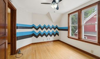 1325 N ONEIDA St, Appleton, WI 54911