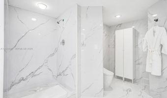 4000 Island Blvd 2301, Aventura, FL 33160