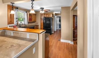 900 Danforth St, Alton, IL 62002