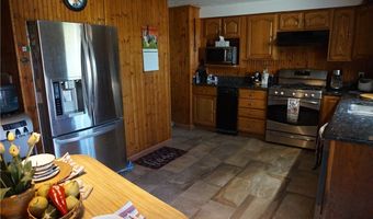 6019 New London Rd, Ashtabula, OH 44004