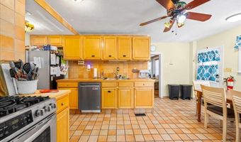 743 N Shore Rd, Absecon, NJ 08201