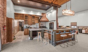 90917 240th St, Austin, MN 55912