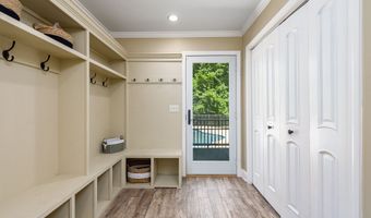 78 Deer Run Dr, Colchester, CT 06415