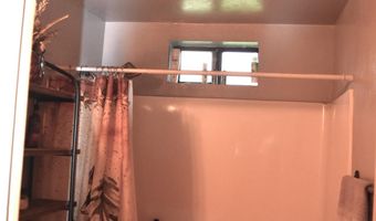 251 HILLVIEW Dr, Auburn, WY 83111