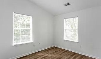 10400 VISTA GARDENS Dr, Bowie, MD 20720