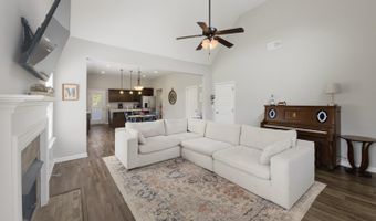 176 SHELBY FARMS Dr, Alabaster, AL 35007