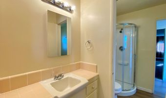 14069 Vista Dr, Armona, CA 93202